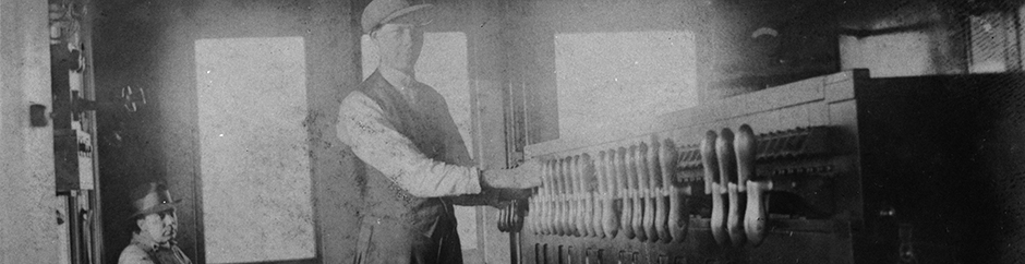 milw_river_tower_1919_1_copy.jpg